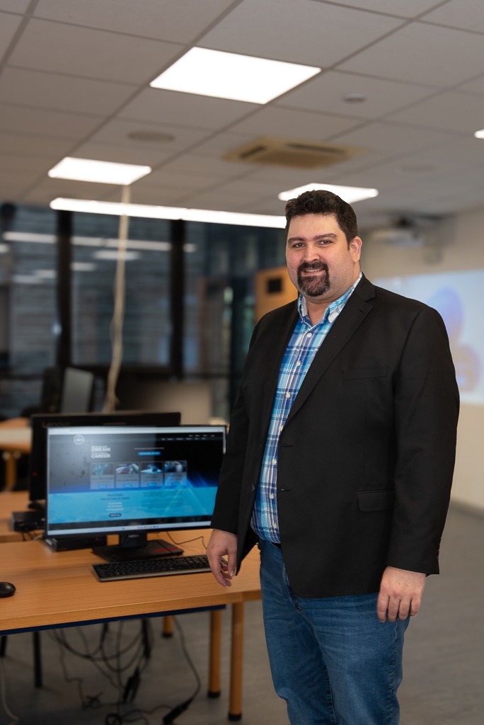 Dr. M. Anwar Sounny-Slitine